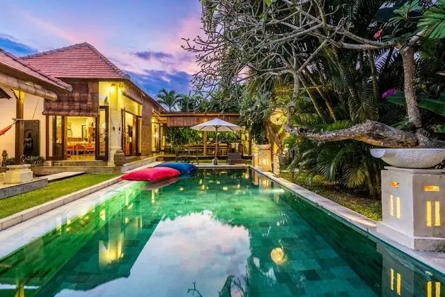 Villa, 2 Yatak Odası, Kişiye Özel Havuzlu