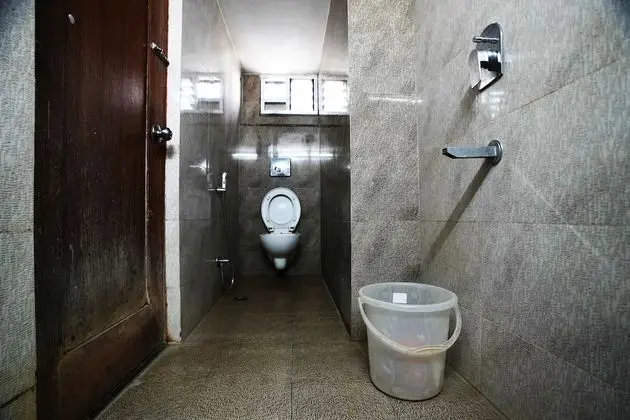 Üç Kişilik Oda