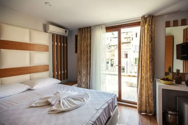 Tek Büyük Yataklı Oda, Şehir Manzaralı
