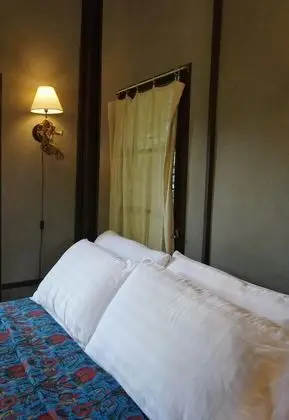 1 Bedroom House