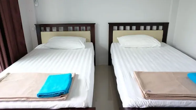 4-Bed Mixed Dormitory