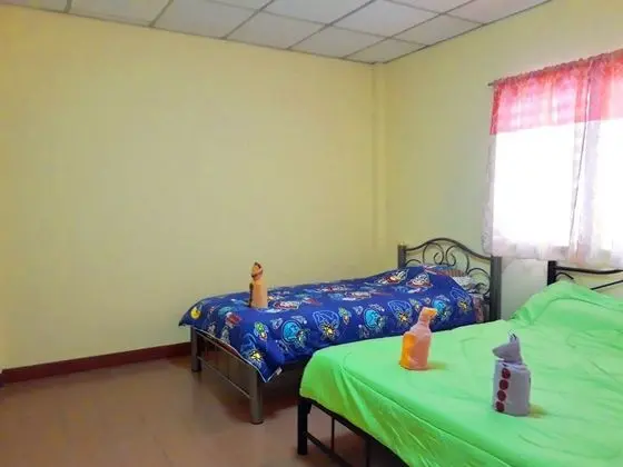 3 Bedrooms House