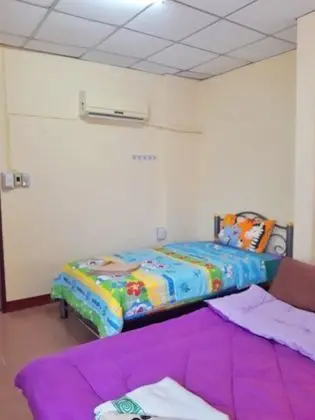 3 Bedrooms House