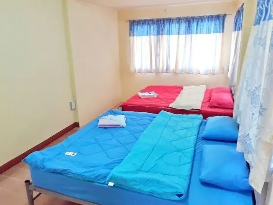 3 Bedrooms House