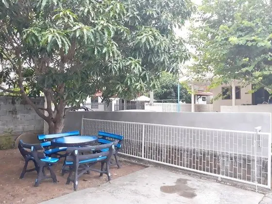 3 Bedrooms House
