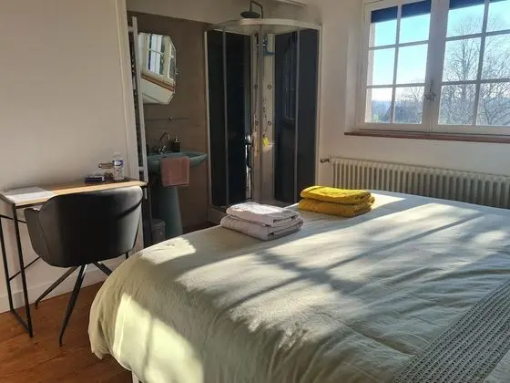 Tek Büyük Yataklı Oda, Sigara İçilmez, Bahçe Manzaralı