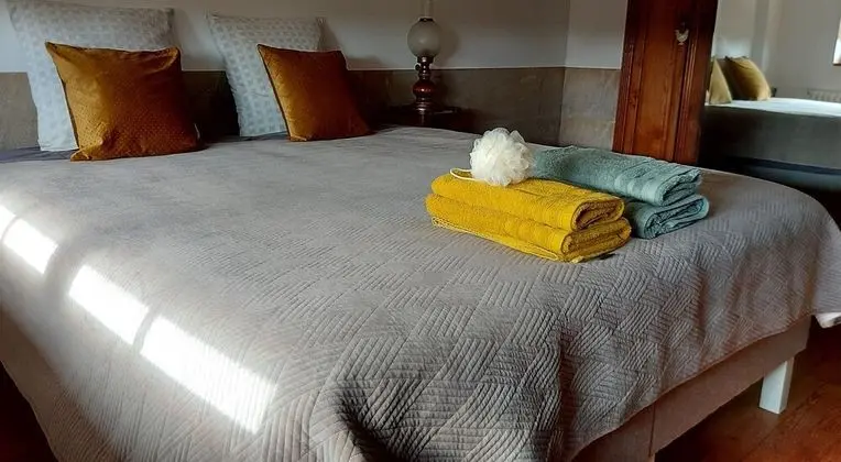 Tek Büyük Yataklı Oda, Sigara İçilmez, Bahçe Manzaralı