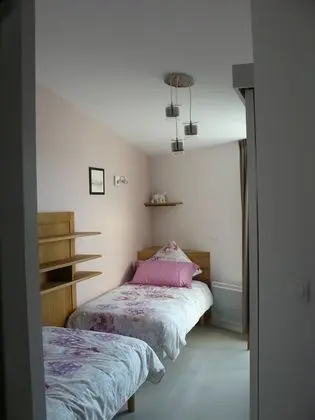 Family Oda, Birden Çok Yatak, Sigara İçilmez