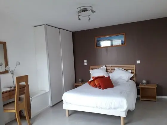 Tek Büyük Yataklı Oda (Marron)