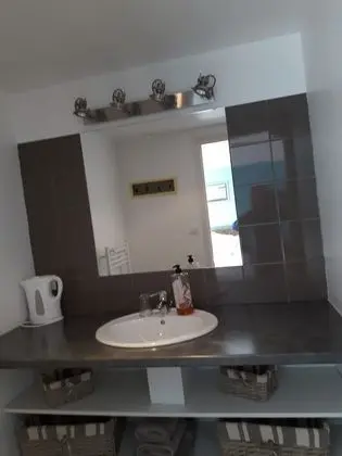 Tek Büyük Yataklı Oda (Marron)