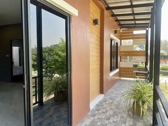 Villa, 4 Yatak Odası, Havuz Manzaralı