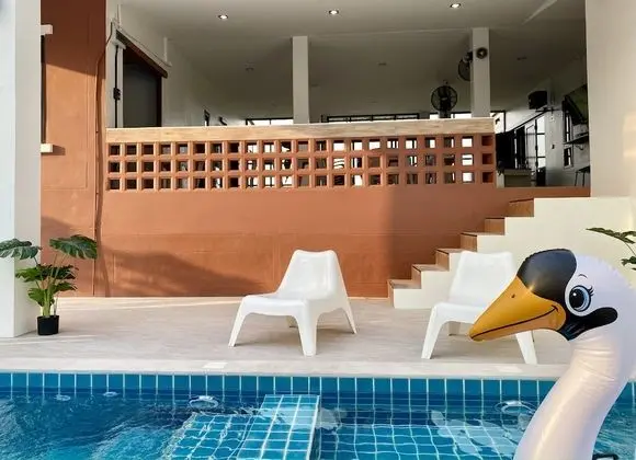 Villa, 4 Yatak Odası, Havuz Manzaralı