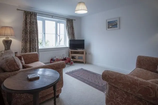 Ev (3 Bedrooms)