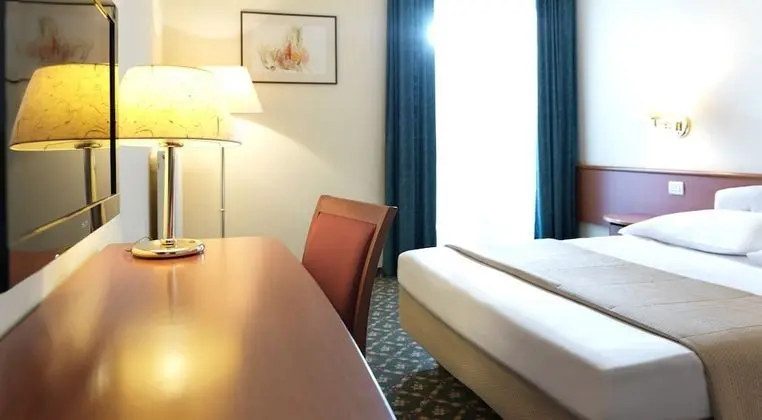 Basic Tek Kişilik Oda