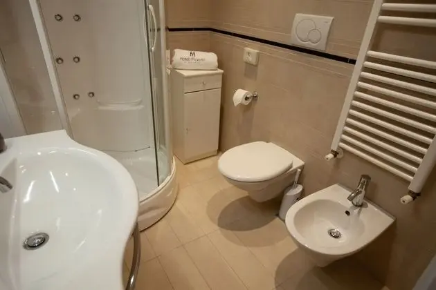 Deluxe Üç Kişilik Oda, Balkon