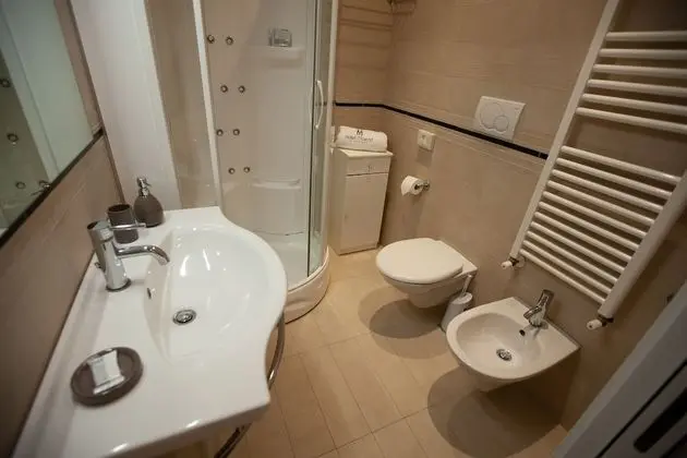 Deluxe Üç Kişilik Oda, Balkon