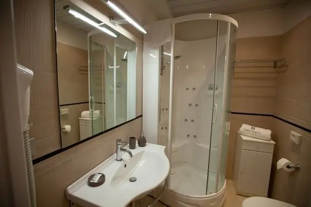 Deluxe Üç Kişilik Oda, Balkon