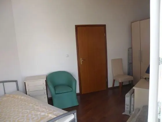 Apart Daire (Maestro - 30m from the beach & parkin)