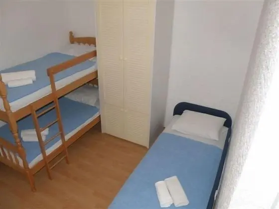 Apart Daire (Maestro - 30m from the beach & parkin)