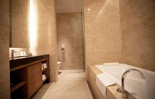 Tek Büyük Yataklı Oda