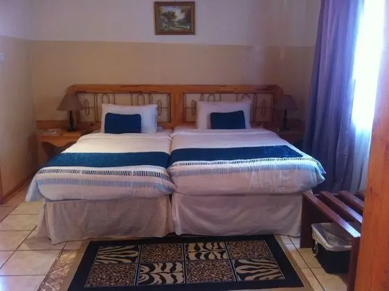 Family Oda, Dağ Manzaralı