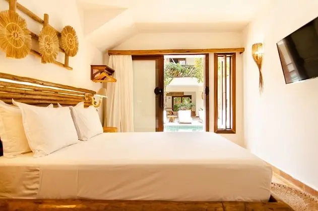 Süit, Havuz Manzaralı