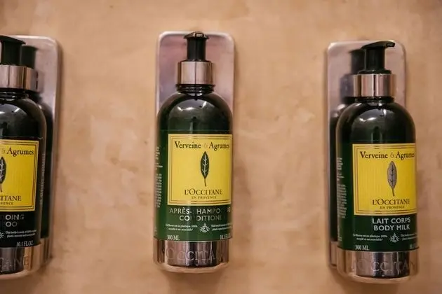 Süit, Havuz Manzaralı