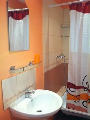 Standard Tek Büyük veya İki Ayrı Yataklı Oda (Extra bed)