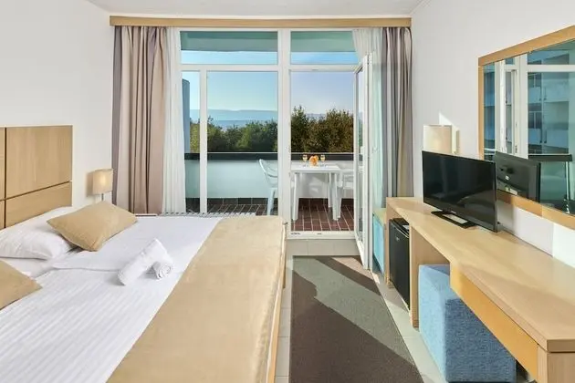 Comfort double room with seaside balcony