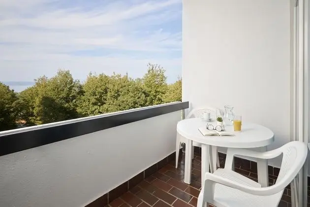 Comfort double room with seaside balcony