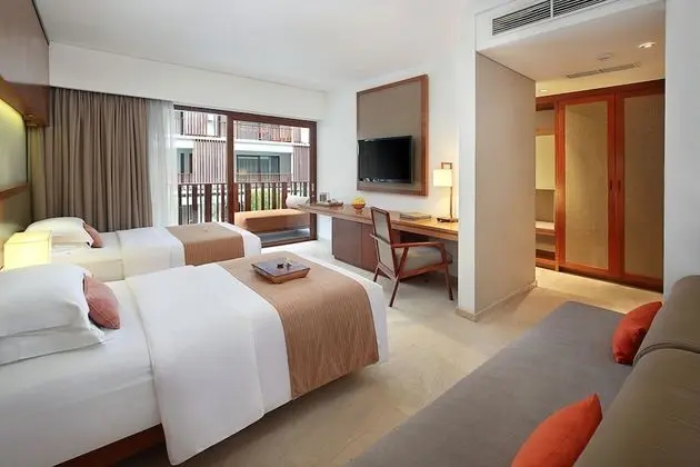 Deluxe Room Twin Bed