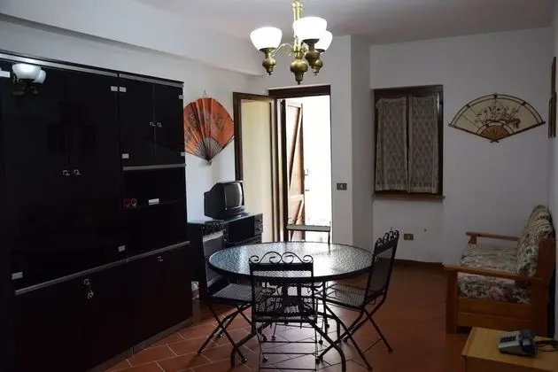 Classic Apart Daire, Bahçe Manzaralı