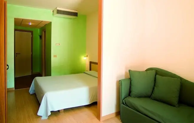 Classic Dört Kişilik Oda, Park Manzaralı