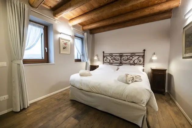 Deluxe Tek Büyük Yataklı Oda, 1 Çift Kişilik Yatak, Bahçe Manzaralı