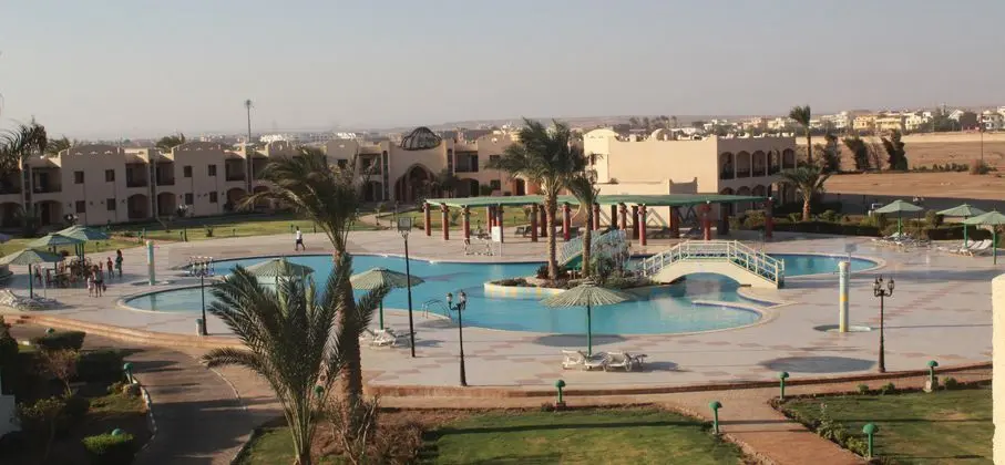 Aile Odası Pool View