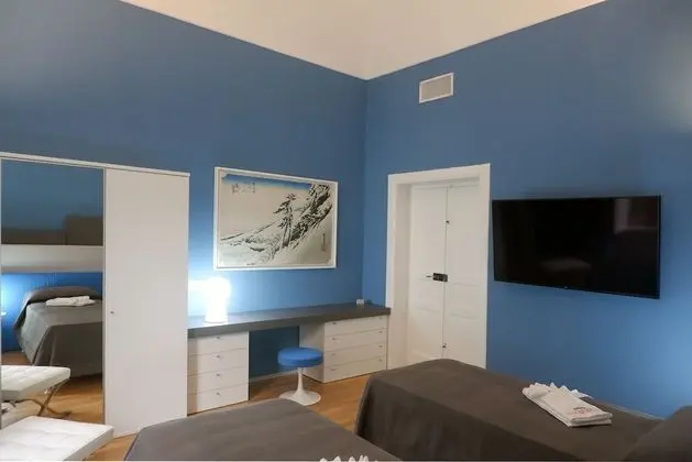 Design Tek Büyük Yataklı Oda, Özel Banyo (External)