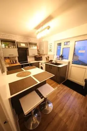 Apart Daire, 3 Yatak Odası, Sigara İçilmez