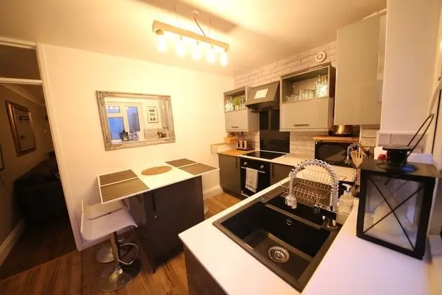 Apart Daire, 3 Yatak Odası, Sigara İçilmez