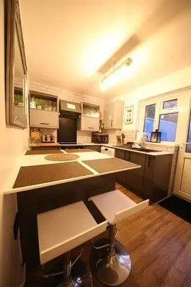 Apart Daire, 3 Yatak Odası, Sigara İçilmez