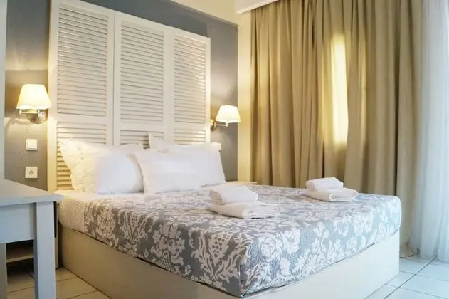 Standard Tek Büyük veya İki Ayrı Yataklı Oda