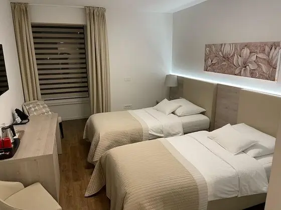 İki Ayrı Yataklı Oda