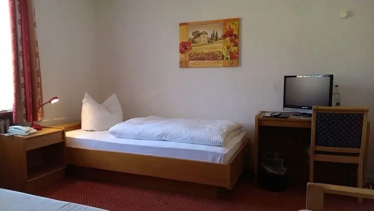 Tek Kişilik Oda