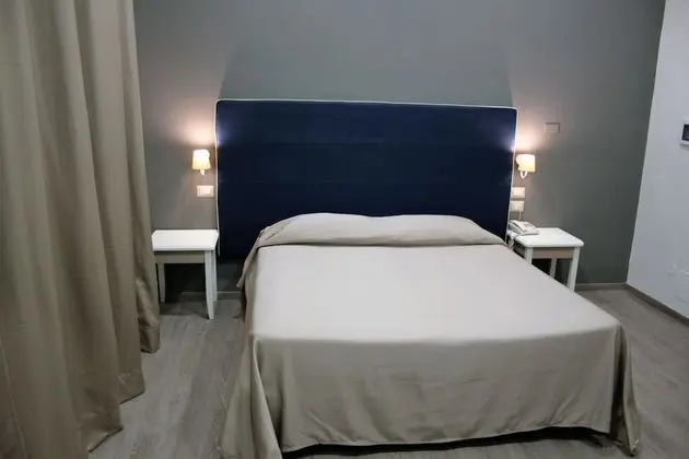 Tek Büyük veya İki Ayrı Yataklı Oda