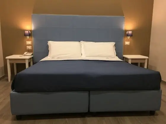 Tek Büyük veya İki Ayrı Yataklı Oda