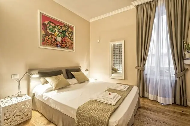 Comfort Tek Büyük Yataklı Oda