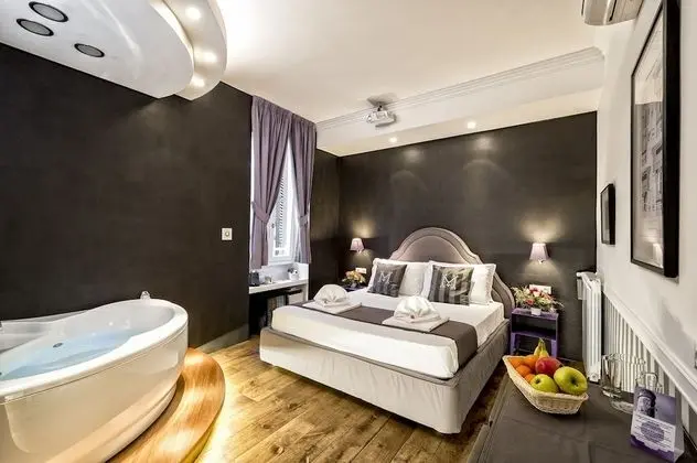 Deluxe Tek Büyük Yataklı Oda, Jakuzi