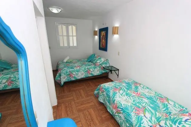 Üç Kişilik Oda
