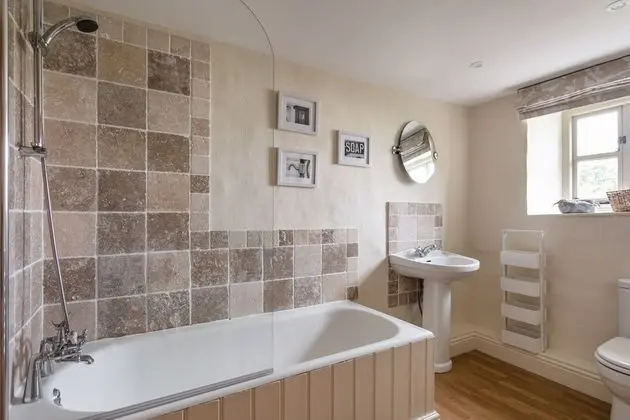 Family Kır Evi, Özel Banyo, Nehir Manzaralı (Maggie Puddle Cottage)