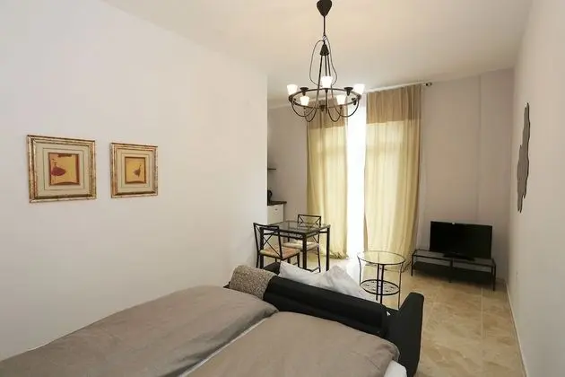 Signature Stüdyo, 1 Büyük (Queen) Boy Yatak ve Çekyat, Banyolu/Duşlu, Avlu