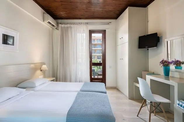 Stüdyo, Kısmi Deniz Manzaralı